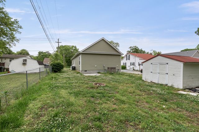 420 Durrett St, Springfield, TN 37172