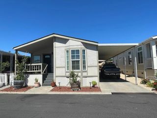500 W 10th Street 61, Gilroy, CA 95020
