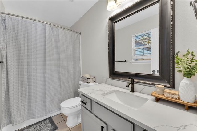 511 Del Circle, Lowell, AR 72745