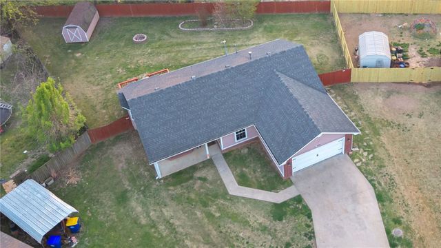 511 Del Circle, Lowell, AR 72745