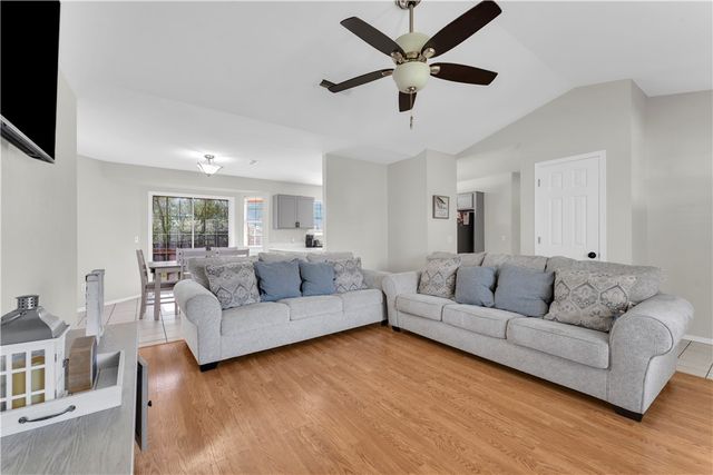 511 Del Circle, Lowell, AR 72745