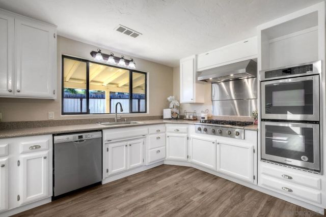 13059 Acton Ave, Poway, CA 92064