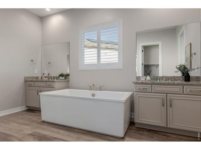 467 Scrubjay Trl, Castle Rock, CO 80104