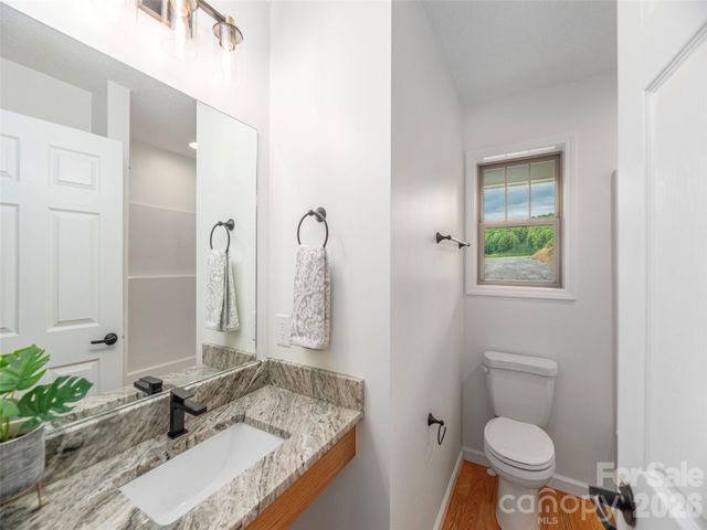 214 Aster Ridge Drive, Waynesville, NC 28786