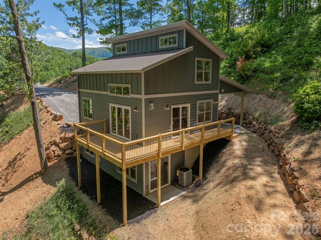 214 Aster Ridge Drive, Waynesville, NC 28786