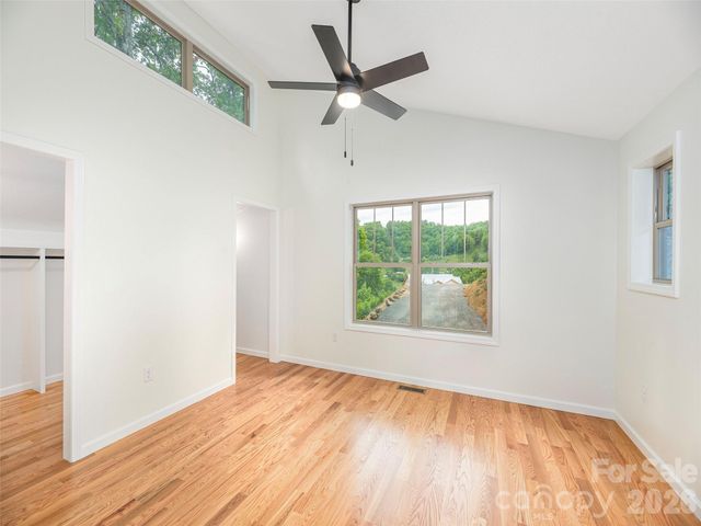 214 Aster Ridge Drive, Waynesville, NC 28786