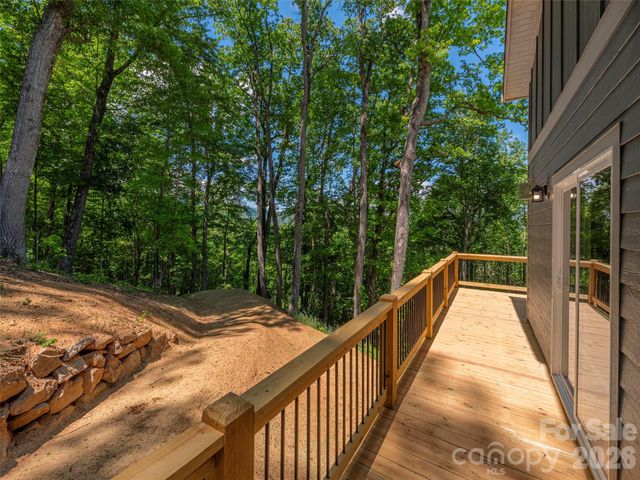 214 Aster Ridge Drive, Waynesville, NC 28786