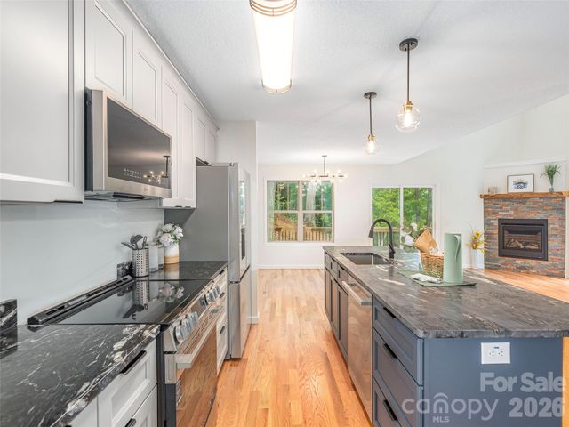 214 Aster Ridge Drive, Waynesville, NC 28786