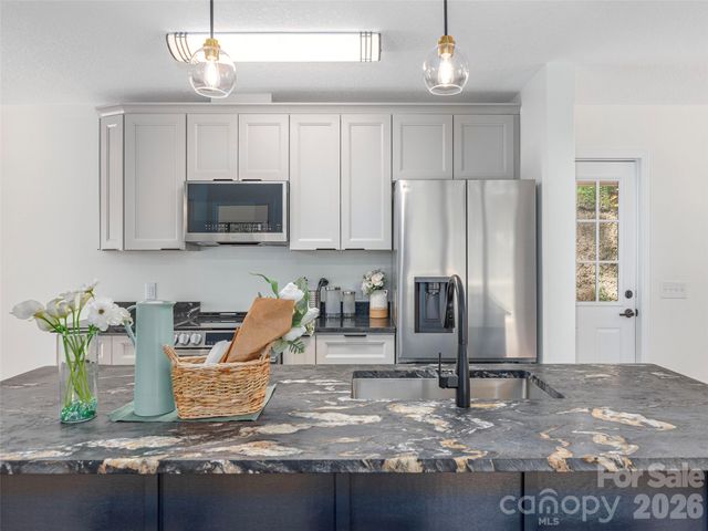 214 Aster Ridge Drive, Waynesville, NC 28786