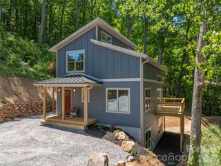 214 Aster Ridge Drive, Waynesville, NC 28786