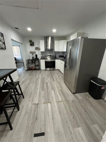 2626 E 28TH AVENUE, Tampa, FL 33605