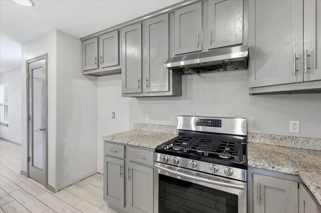 1804 Glenmore Avenue, Fort Worth, TX 76102