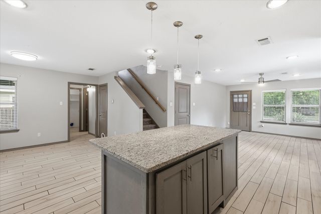 1804 Glenmore Avenue, Fort Worth, TX 76102