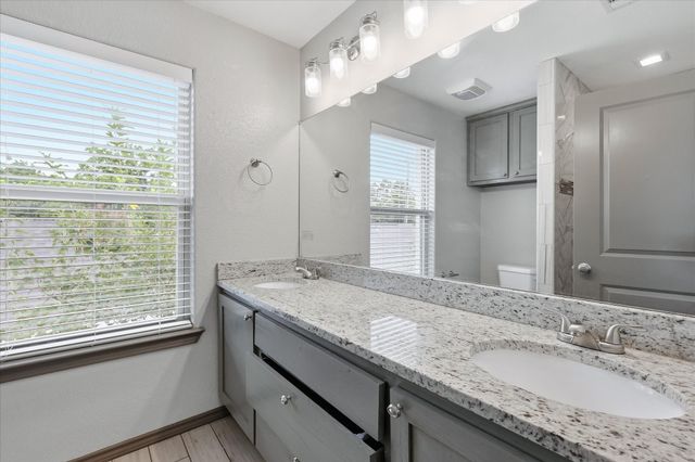 1804 Glenmore Avenue, Fort Worth, TX 76102