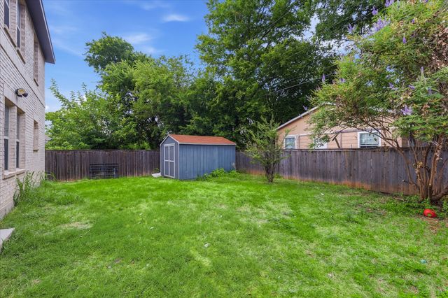 1804 Glenmore Avenue, Fort Worth, TX 76102