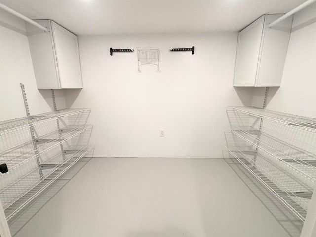 158 E Main Street, Hampstead, NH 03826