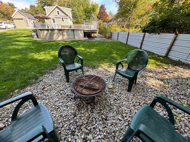 158 E Main Street, Hampstead, NH 03826