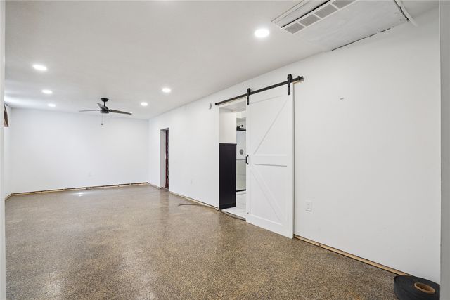 340 NE Cherry Avenue, Earlham, IA 50072