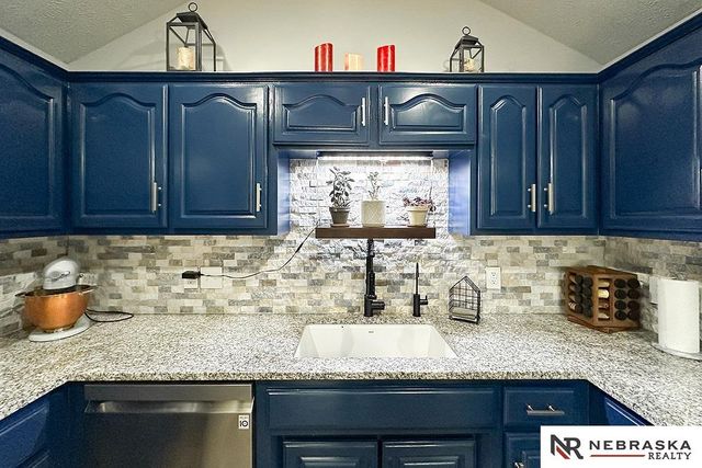 3209 Meghan Drive, Bellevue, NE 68123