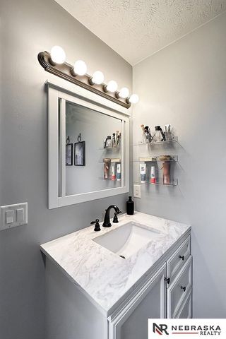 3209 Meghan Drive, Bellevue, NE 68123