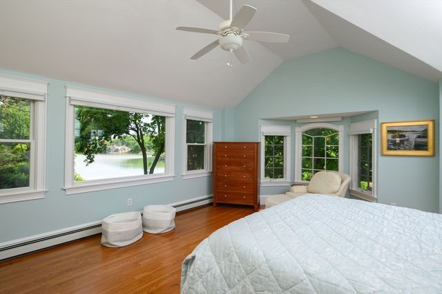 20 Nichols Rd, Cohasset, MA 02025