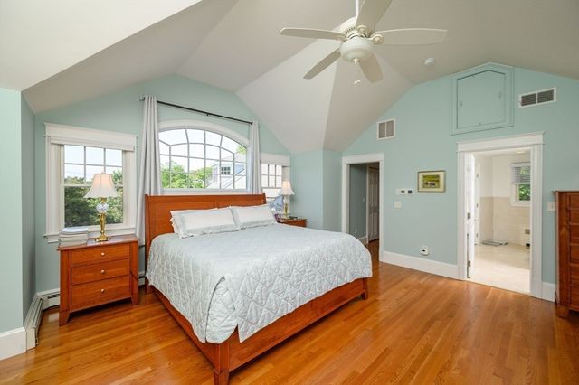 20 Nichols Rd, Cohasset, MA 02025