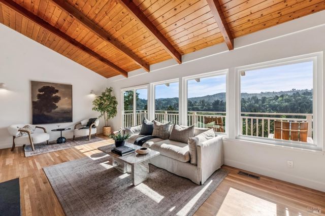 120 E Manor Dr, Mill Valley, CA 94941