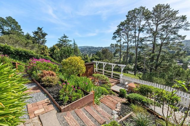 120 E Manor Dr, Mill Valley, CA 94941