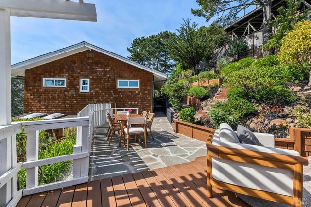 120 E Manor Dr, Mill Valley, CA 94941