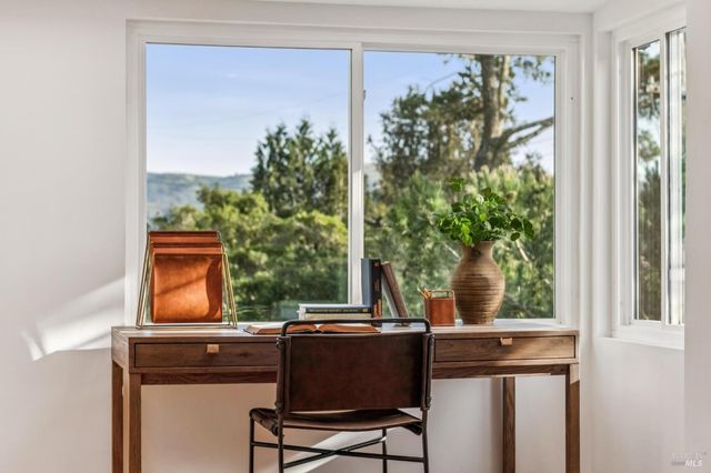 120 E Manor Dr, Mill Valley, CA 94941