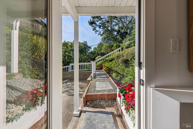 120 E Manor Dr, Mill Valley, CA 94941