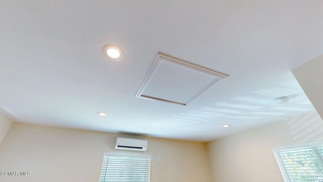 19153 Sylvan Street, Tarzana, CA 91335