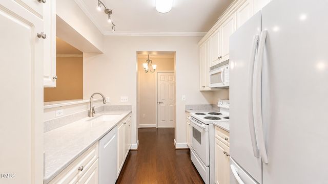 108 Northbrook Drive 102, Raleigh, NC 27609
