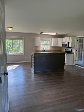 4728 NW Lumary Drive NW, Huntsville, AL 35810