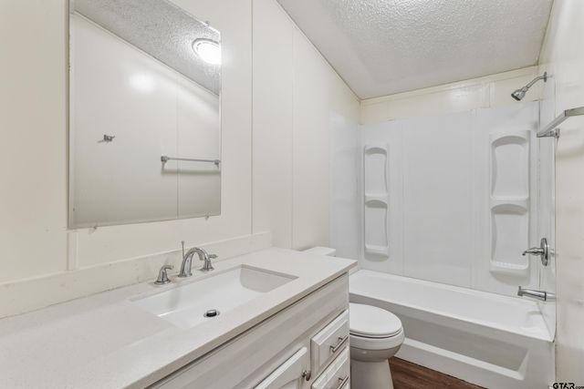 14220 CR 434, Lindale, TX 75771