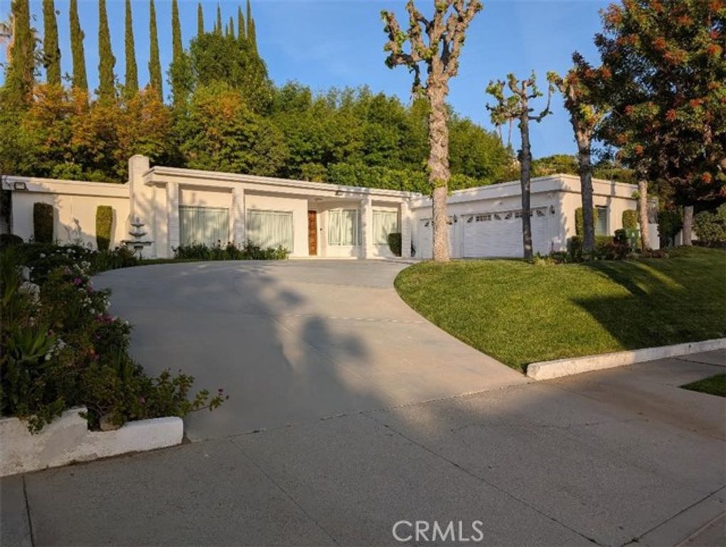 17976 Medley, Encino (los Angeles), CA 91316