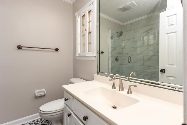 1539 BROOKSIDE DR, Germantown, TN 38138