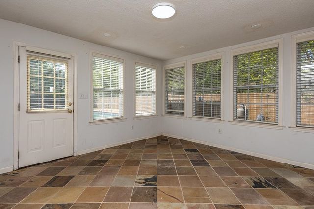 1539 BROOKSIDE DR, Germantown, TN 38138