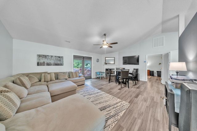 411 Hill Lane, Mauldin, SC 29662