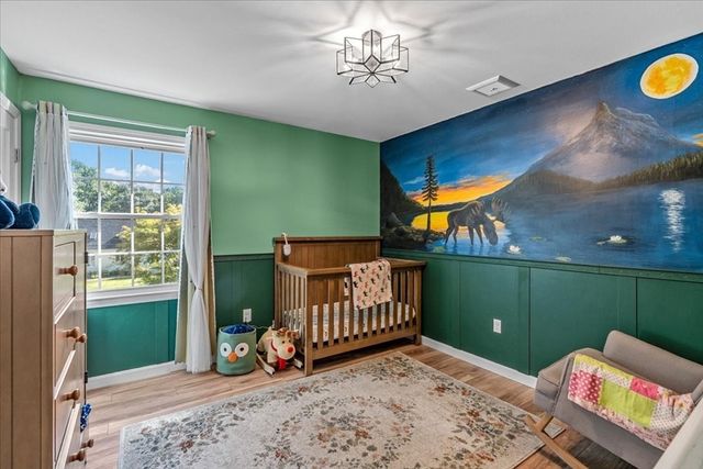 43 Old Powder House Rd, Lakeville, MA 02347