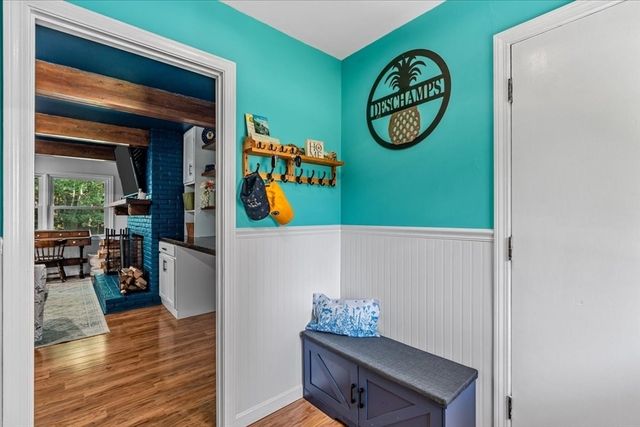 43 Old Powder House Rd, Lakeville, MA 02347