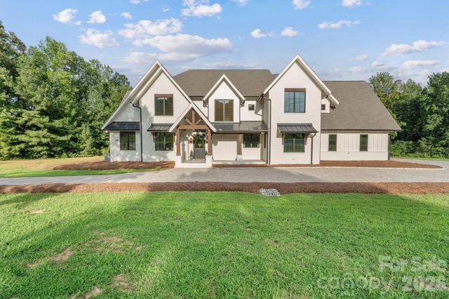 2905 McNeely Farms Drive, Waxhaw, NC 28173