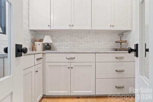 2905 McNeely Farms Drive, Waxhaw, NC 28173