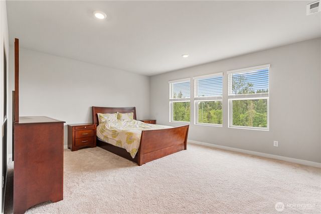 30003 19th Avenue S, Federal Way, WA 98003