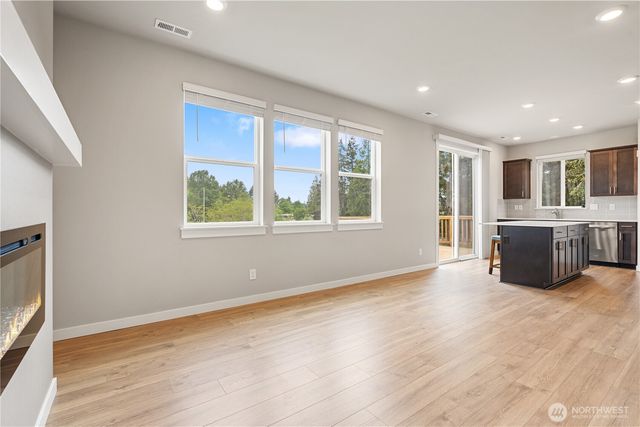 30003 19th Avenue S, Federal Way, WA 98003