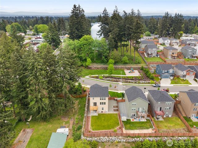 30003 19th Avenue S, Federal Way, WA 98003