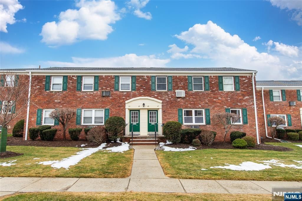 63 Roseland Avenue 47, Caldwell, NJ 07006