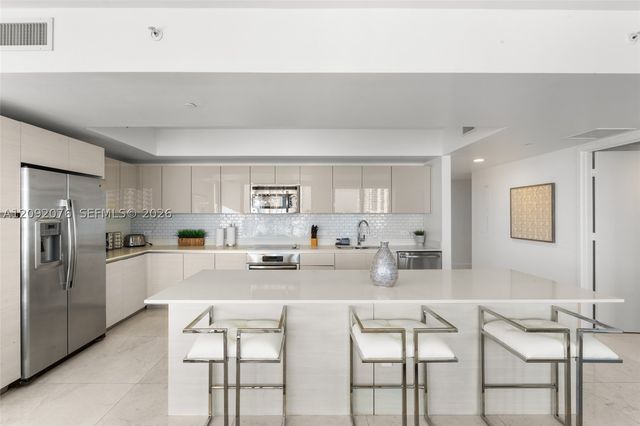 2600 E Hallandale Beach Blvd T1601, Hallandale Beach, FL 33009