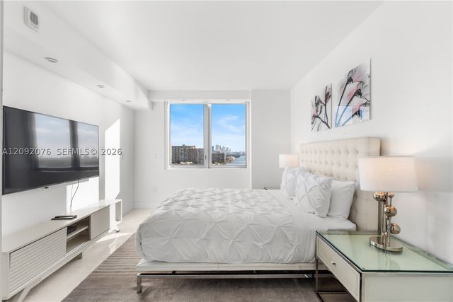 2600 E Hallandale Beach Blvd T1601, Hallandale Beach, FL 33009