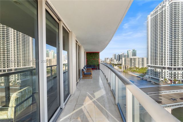 2600 E Hallandale Beach Blvd T1601, Hallandale Beach, FL 33009
